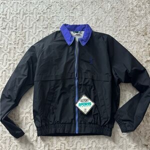 New with tags  Radical Black 90s Mesh Lined Full Zip. Vintage!!
Windbreaker - L